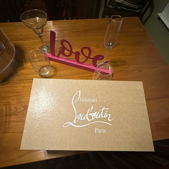 Christian Louboutin Men’s Dandy Cloo Flat Black Leather Spikes 42IT - Picture 8 of 11